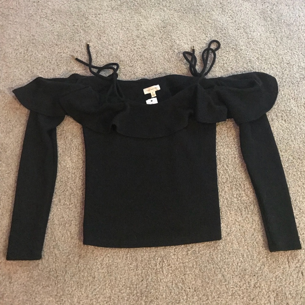 Stitch & Knot Black Cold Shoulder Knit Top NWT